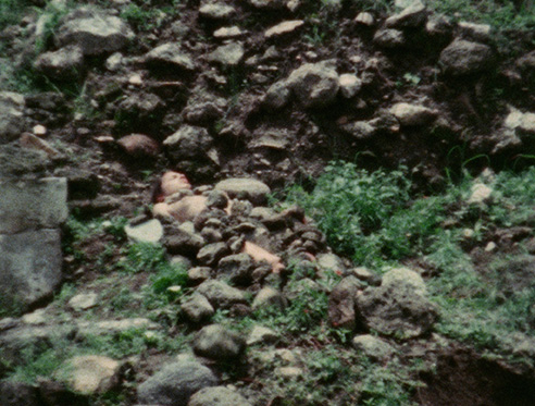 momenta-biennale-ana-mendieta-burial-pyramid(2)