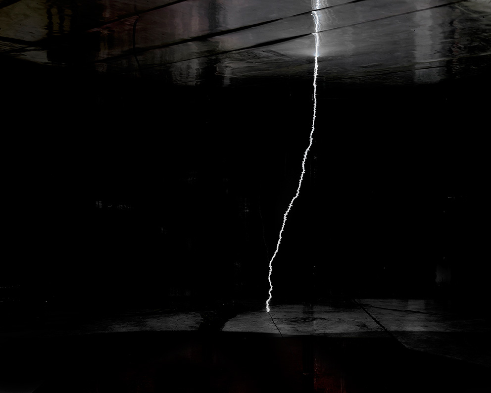 momenta-biennale-marina-gadonneix-lightning