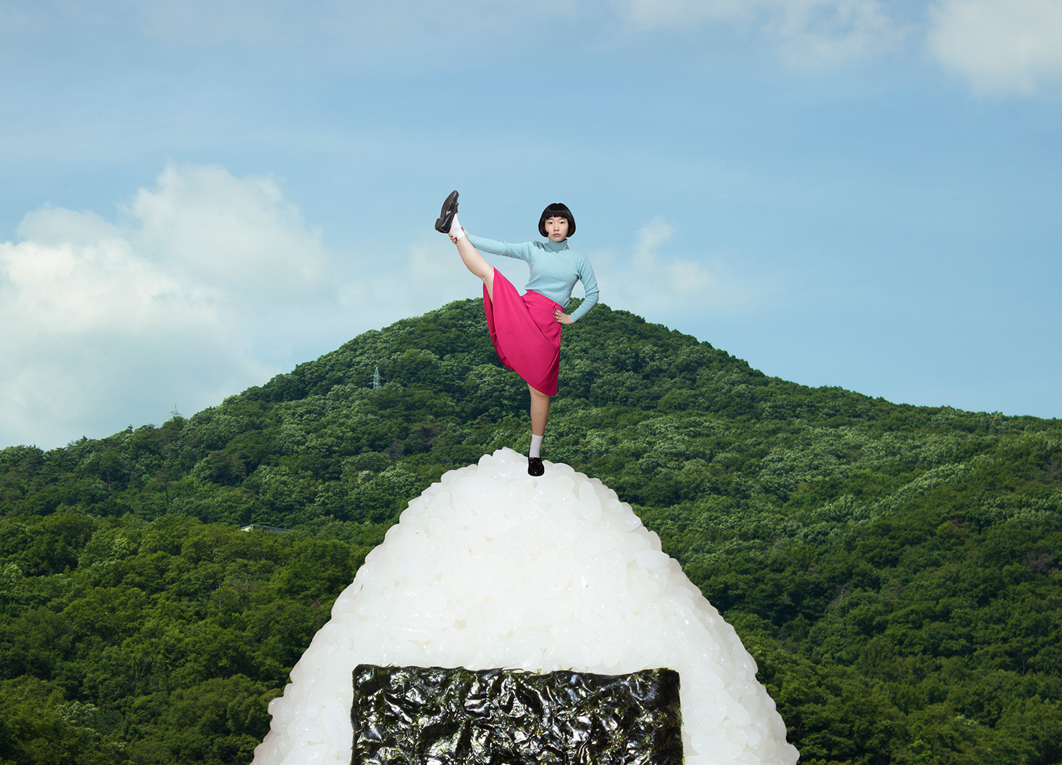 momenta-biennale-izumi-miyazaki-riceball-mountain