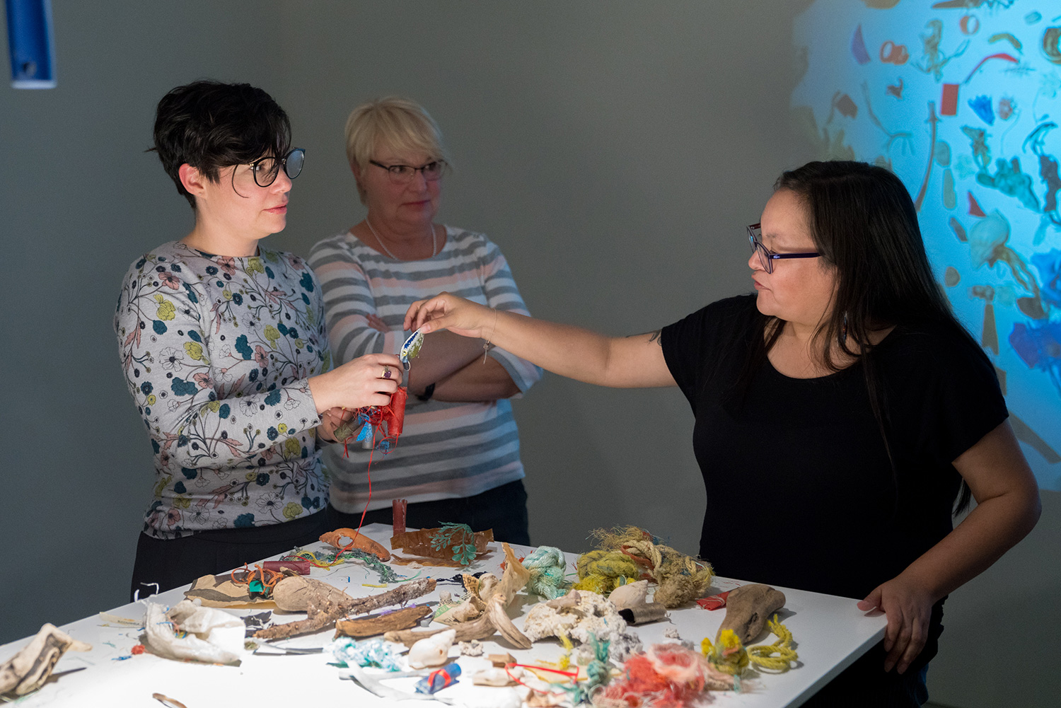 Workshop Topographies of Cultures by Raphaëlle de Groot, Occurrence, MOMENTA 2019 © MOMENTA Biennale d’art contemporain and Occurrence. Photo credit: Jean-Michael Seminaro