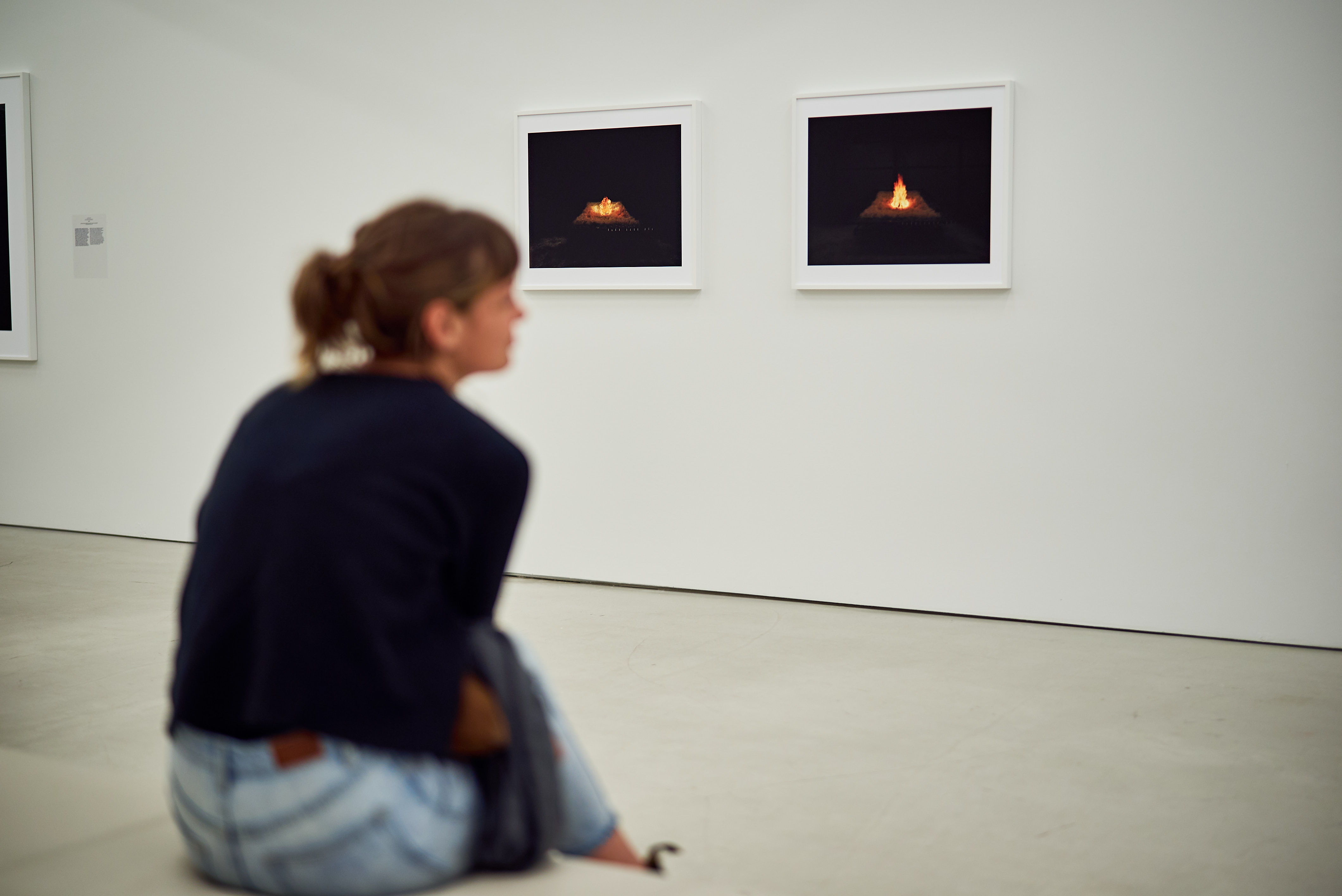 Vernissage de l’exhibition Marina Gadonneix : Phénomènes. Crédit photo : Romain Guilbault © MOMENTA | Biennale de l’image et Musée art de Joliette.