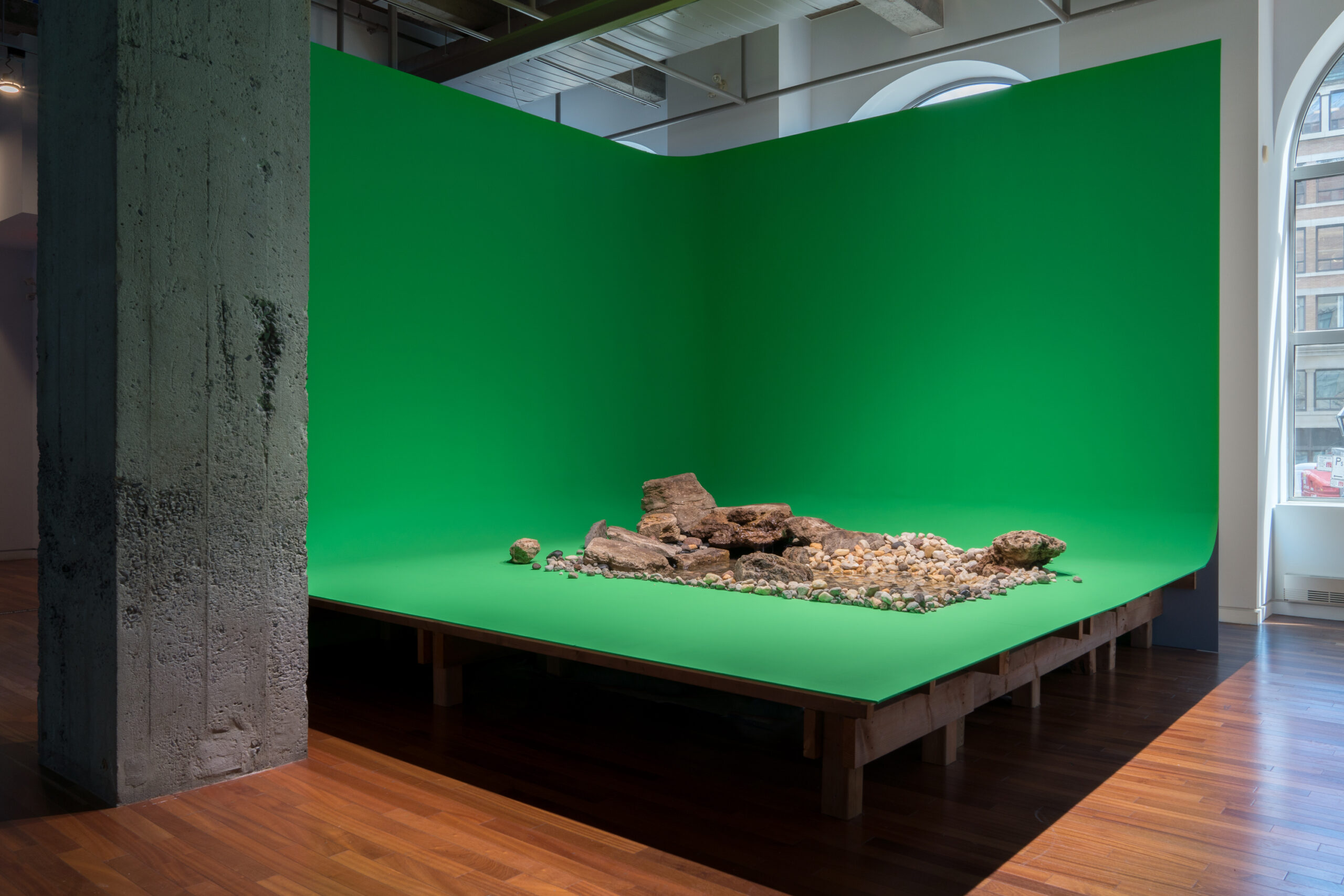 momenta-biennale-abbas-akhavan-spill-fondation-phi