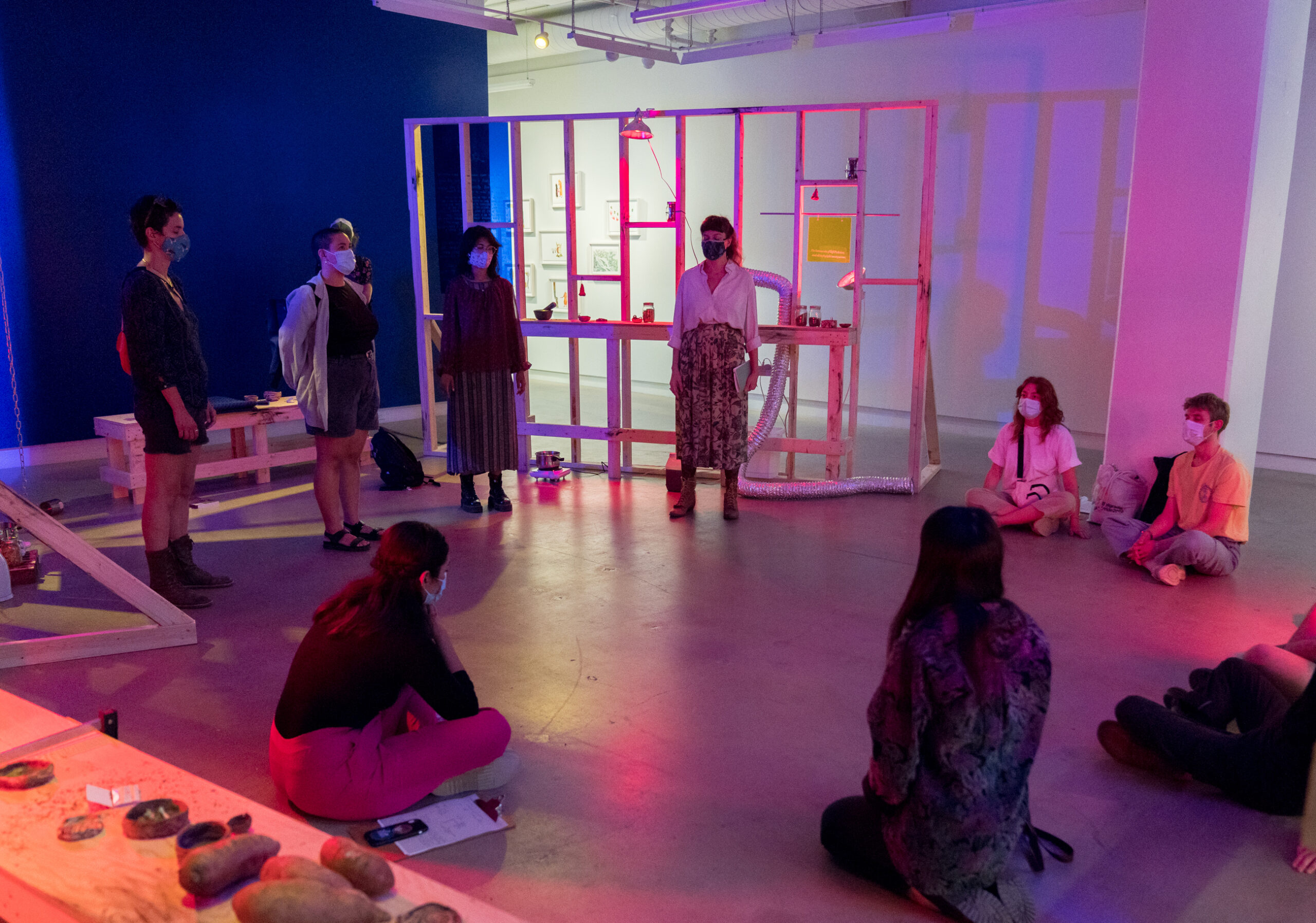 momenta-biennale-jamie-ross-aurora-prevelic-occurence-alchimie-queer