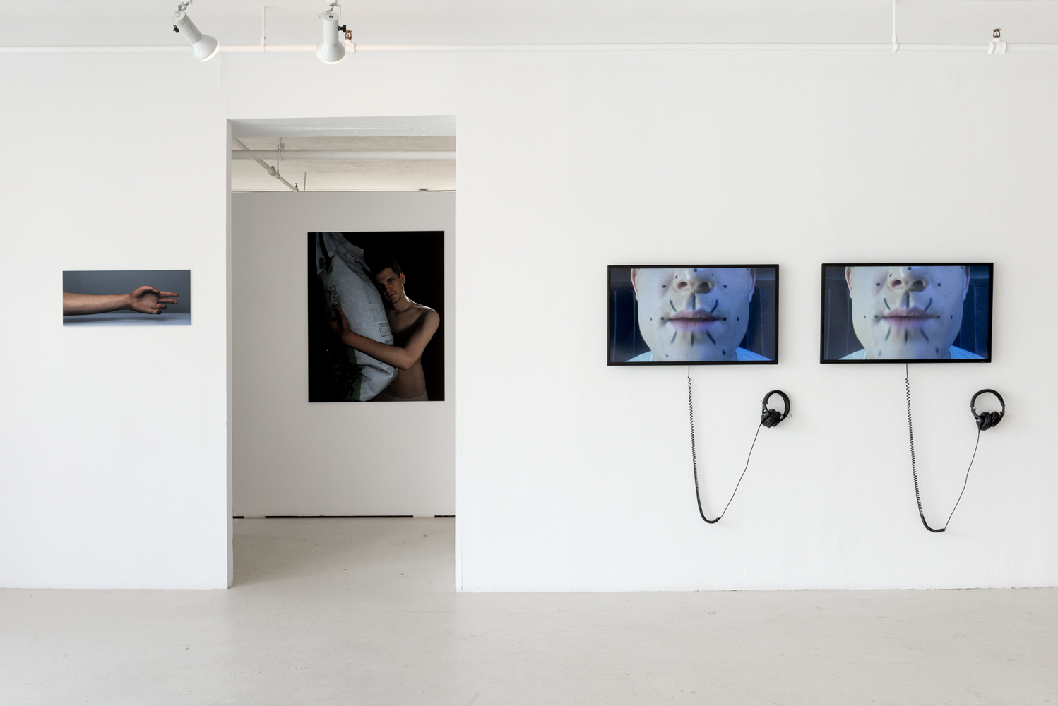 momenta-biennale-2017-artie-vierkant