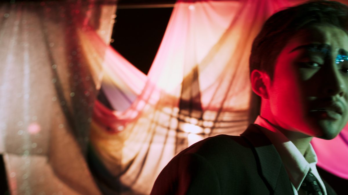 momenta-biennale-siren