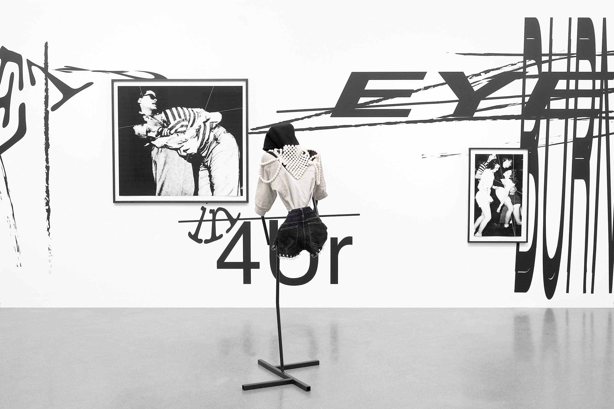 momenta-biennale-01-Émilie-Pitoiset