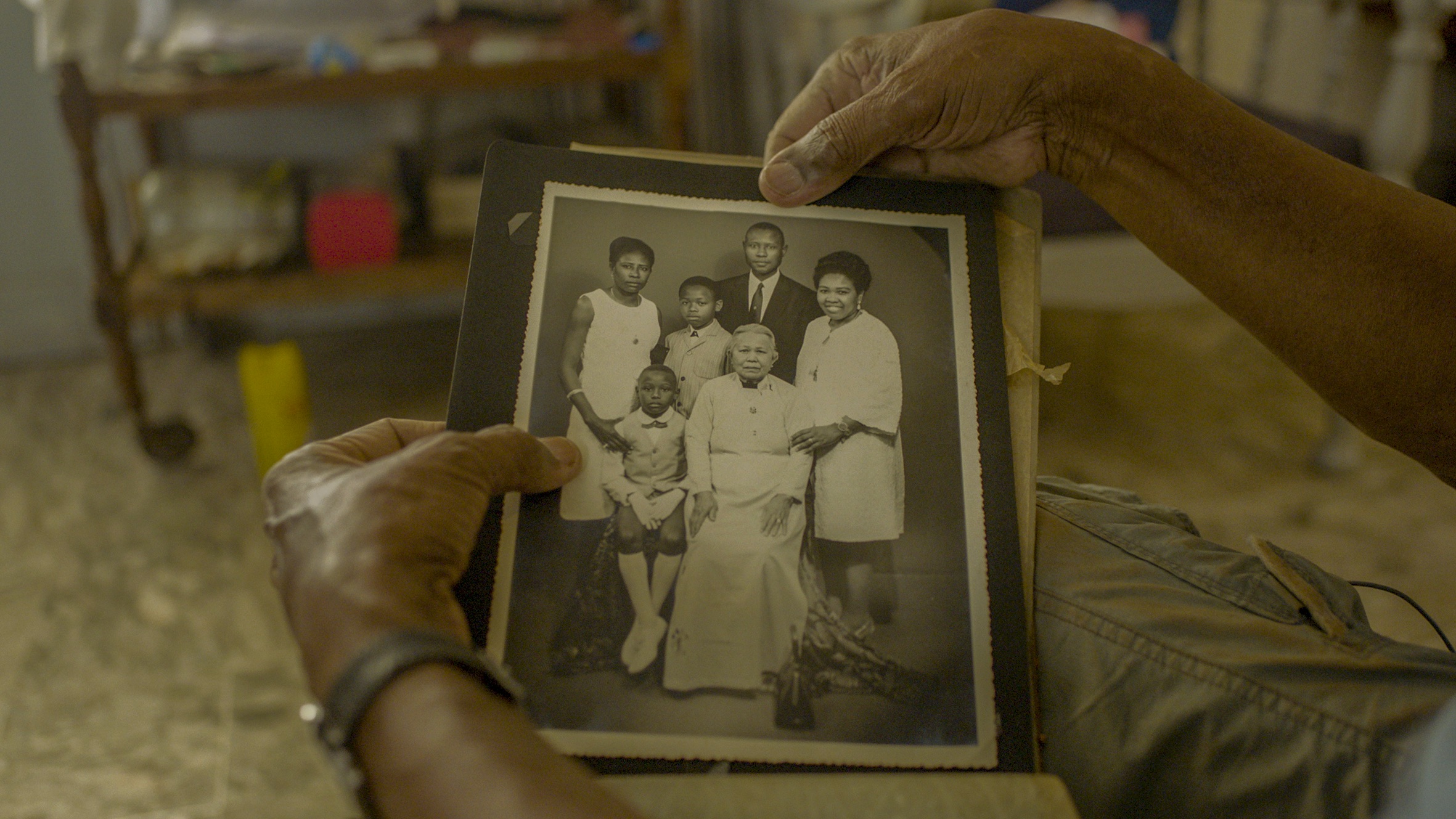 momenta-biennale-Tuan-Andrew-Nguyen