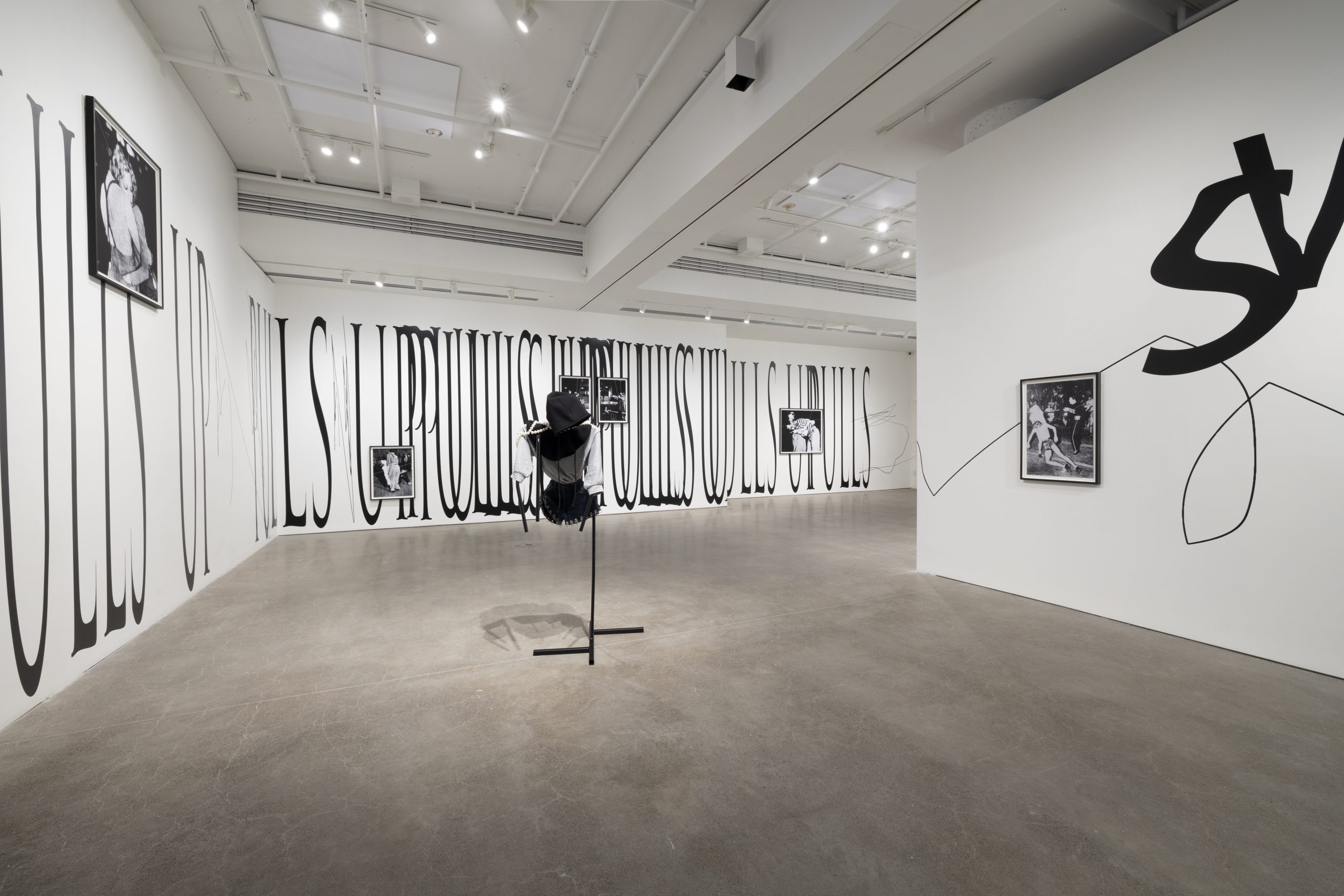 Copie de 011-momenta-biennale-Emilie-Pitoiset