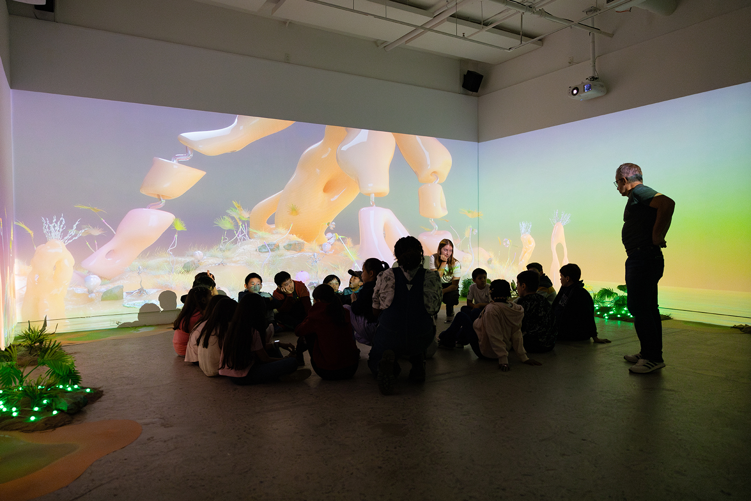 008-momenta-biennale-Les-etres-invisibles-Diagonale (1)