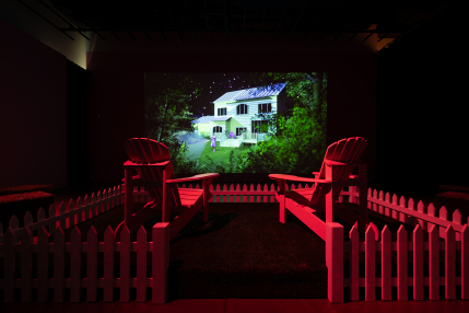 Mascarades. L’attrait de la métamorphose : 18e édition de MOMENTA Biennale d’art contemporain