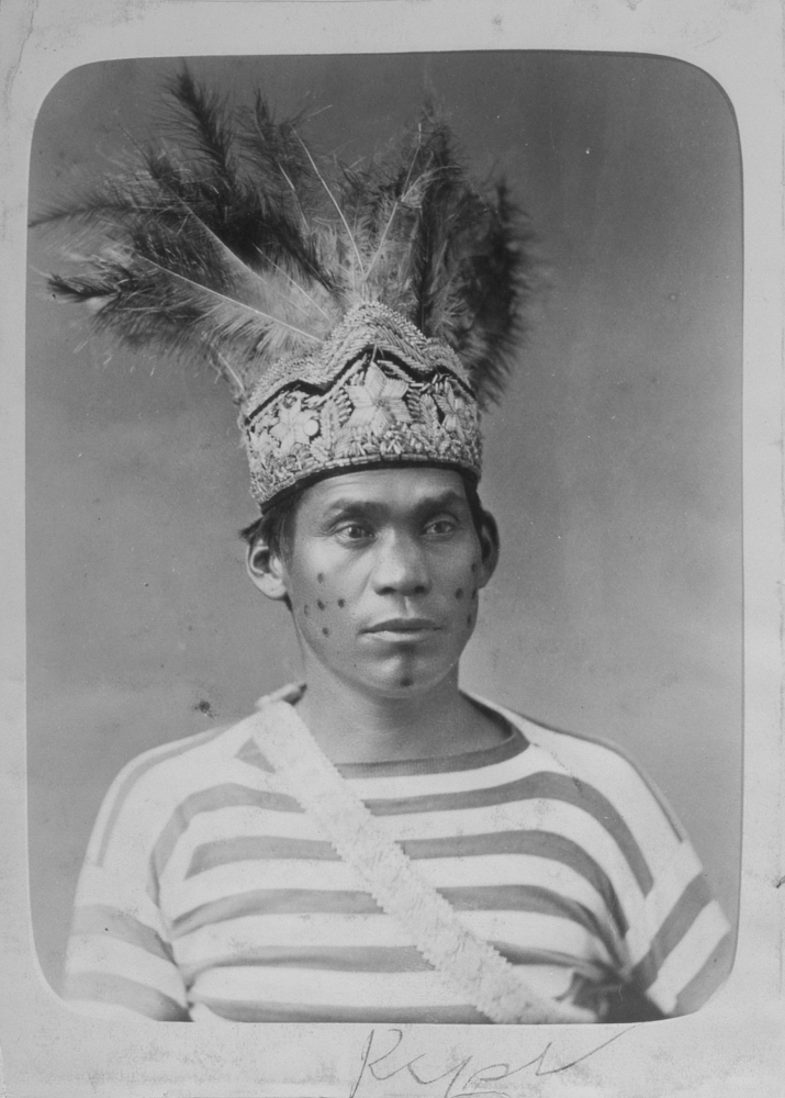 momenta-biennale-01-paul-seesequasis